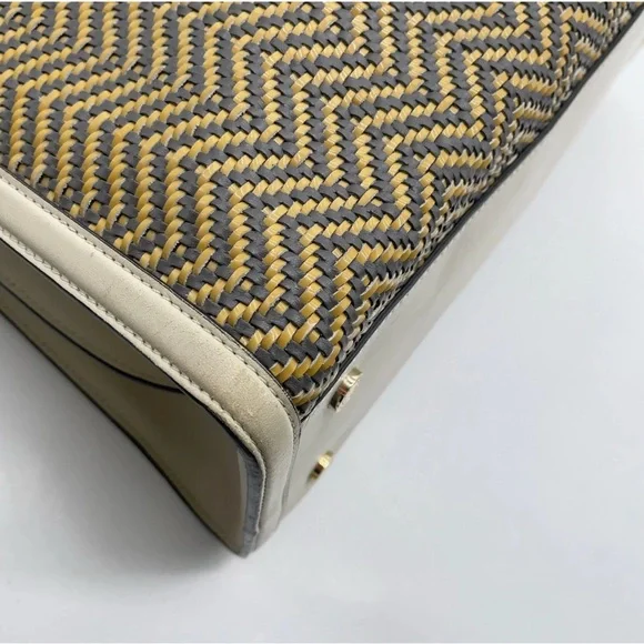 Auth Bvlgari Isabella Rossellini Leather White x Multicolor Handbag - Picture 11 of 16